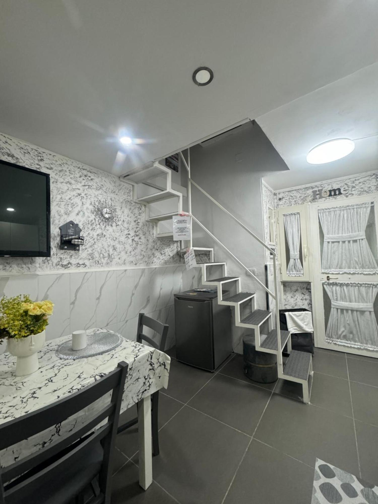 Dori Home เนเปิลส์ ภายนอก รูปภาพ